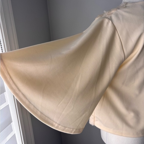 Gracia Cream Sequin Blouse - Picture 3 of 13